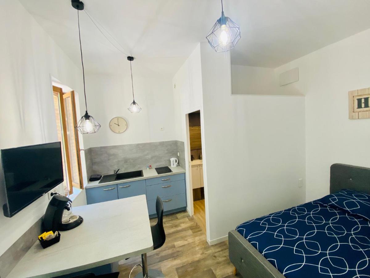 Apartmán Studio Neuf Bien Place, Jardin Et Parking Gratuit Toulouse Exteriér fotografie